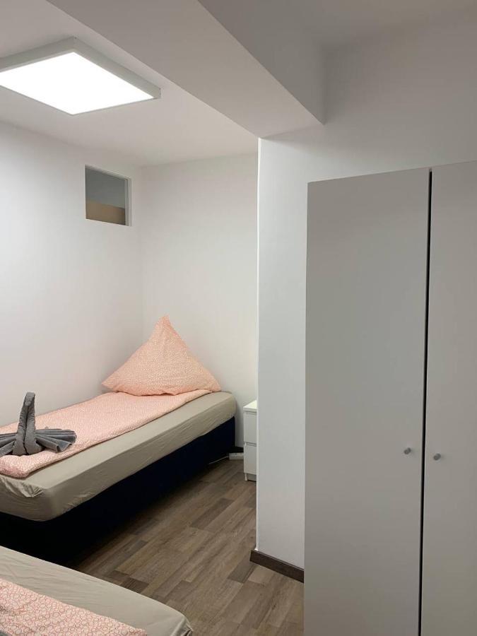 Central Private Rooms In Popular Neighborhood! Кельн Екстер'єр фото