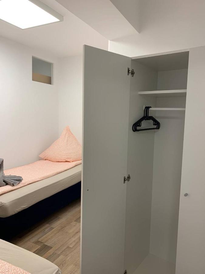 Central Private Rooms In Popular Neighborhood! Кельн Екстер'єр фото