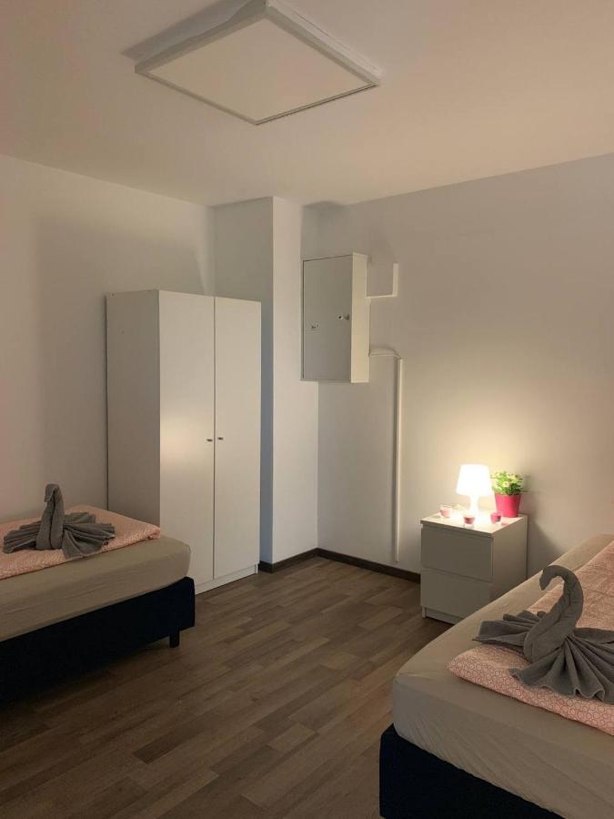 Central Private Rooms In Popular Neighborhood! Кельн Екстер'єр фото