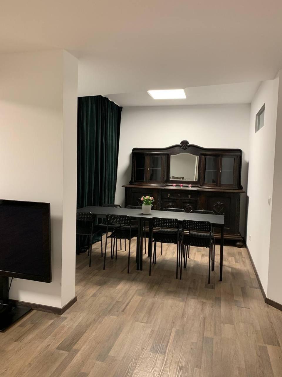 Central Private Rooms In Popular Neighborhood! Кельн Екстер'єр фото