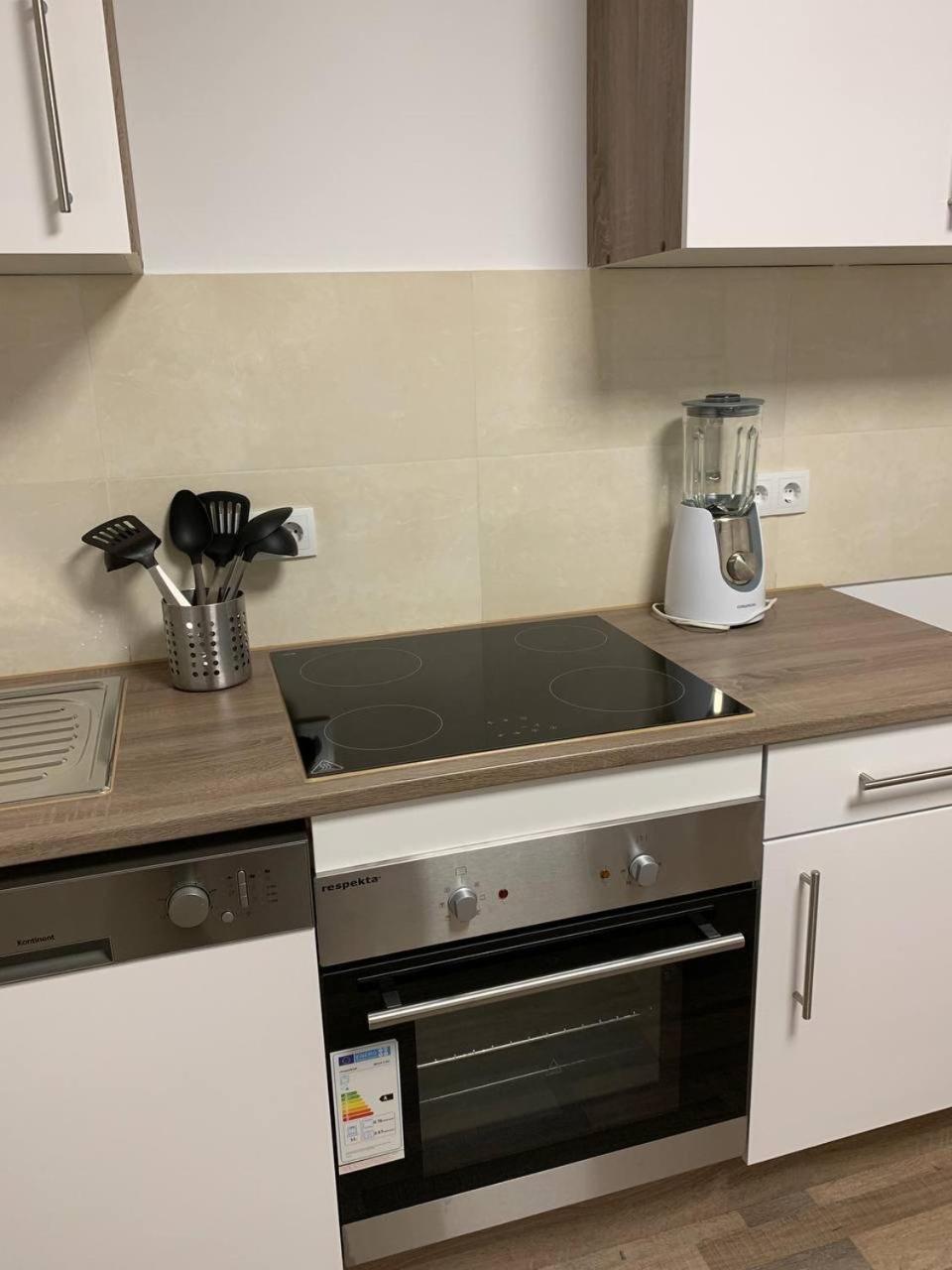 Central Private Rooms In Popular Neighborhood! Кельн Екстер'єр фото